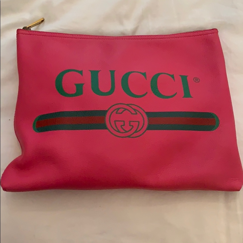 Gucci portfolio pouch